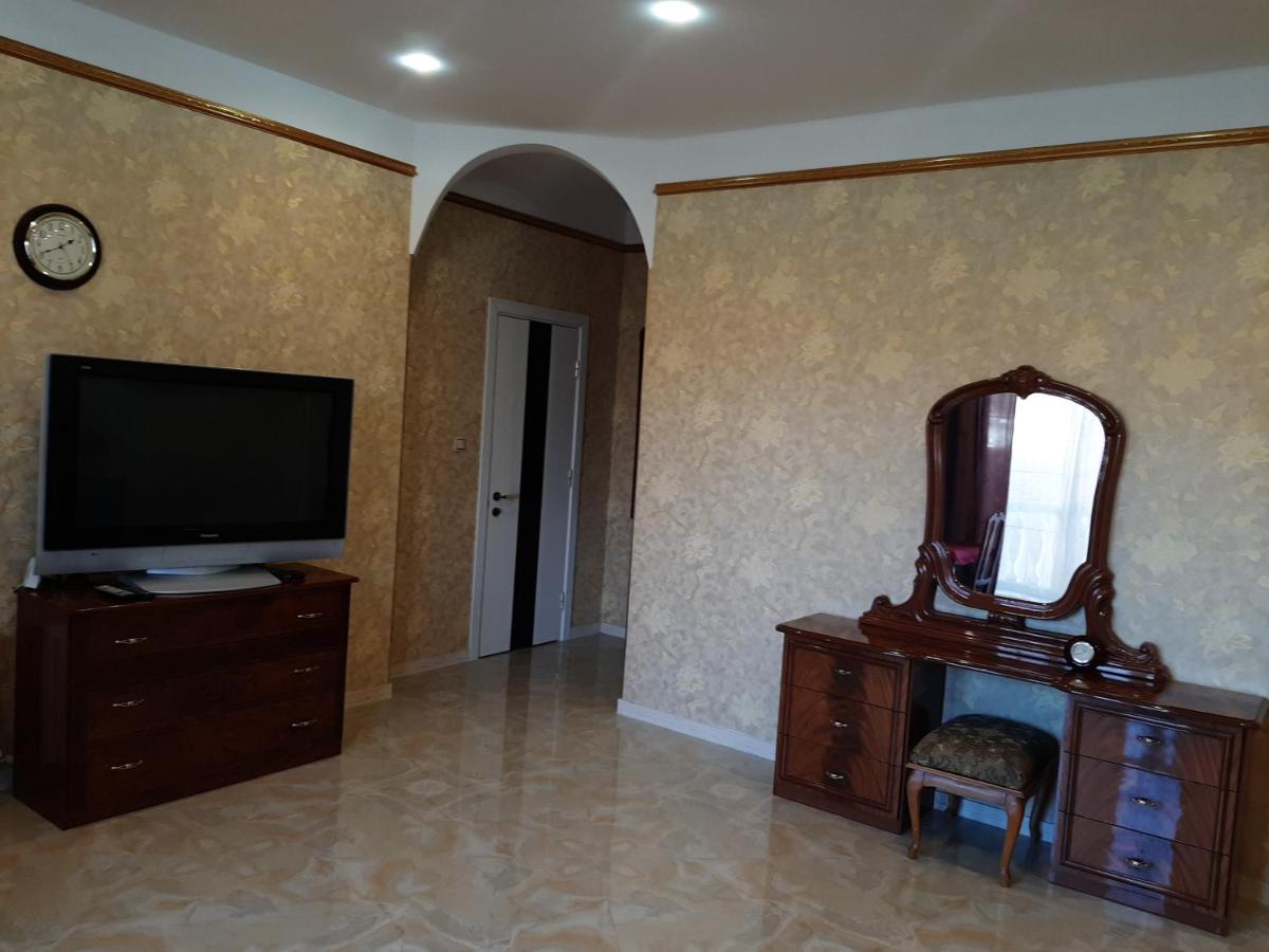 Аппартаменты С Балконом Apartamento Odesa Exterior foto