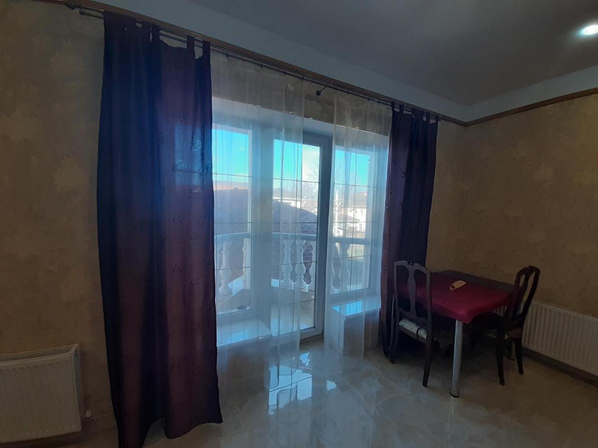 Аппартаменты С Балконом Apartamento Odesa Exterior foto